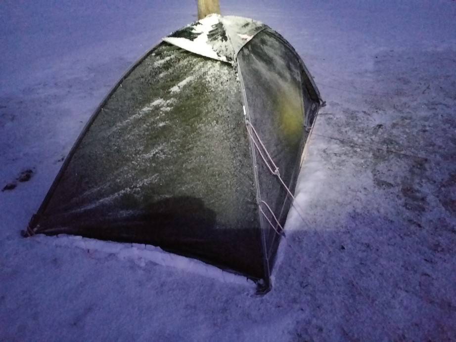 Frosty tent in the morning at SNP Camping, Wald im Pinzgau
